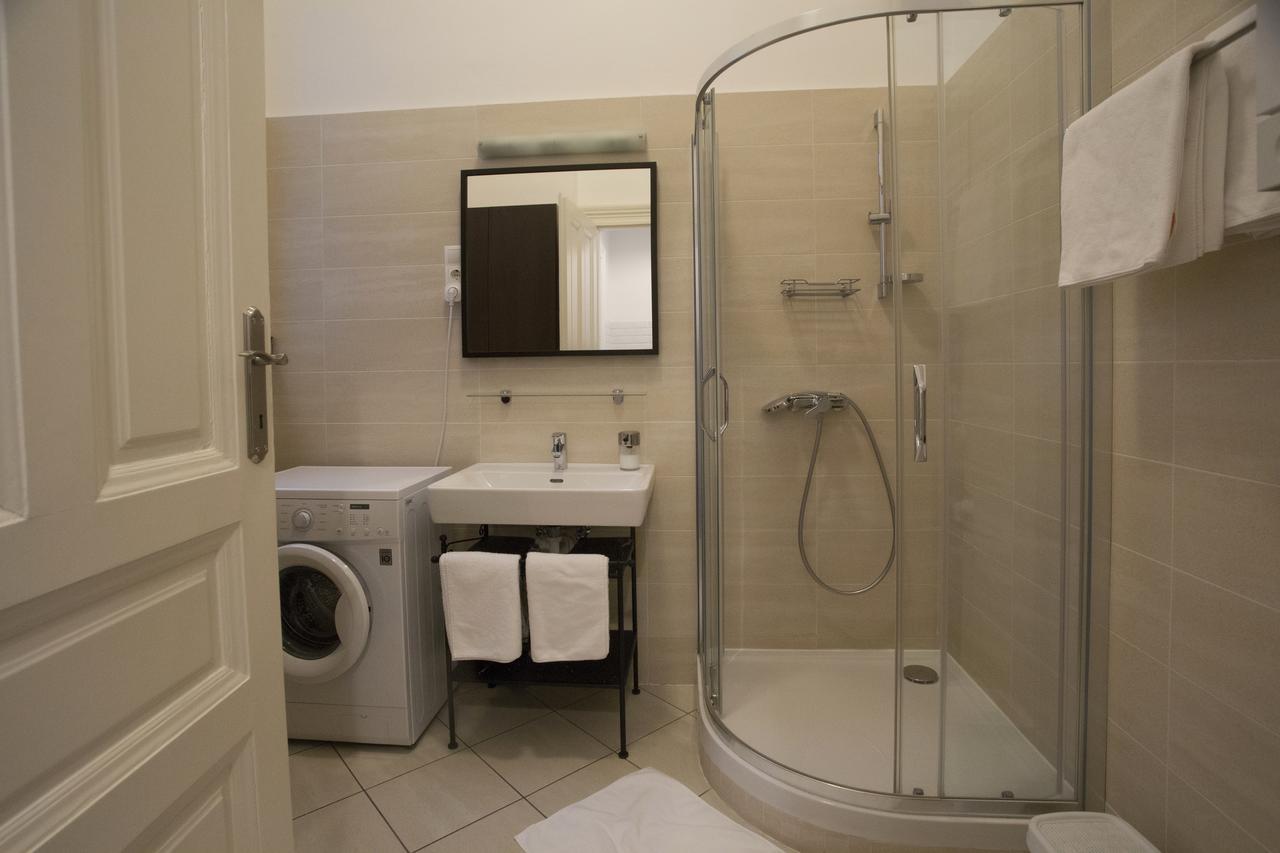 Walton Prime Apartment Budapest Exteriör bild